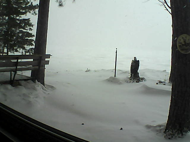 Whiteface Cam Image - Sun, 04/15/2018 10:47am 