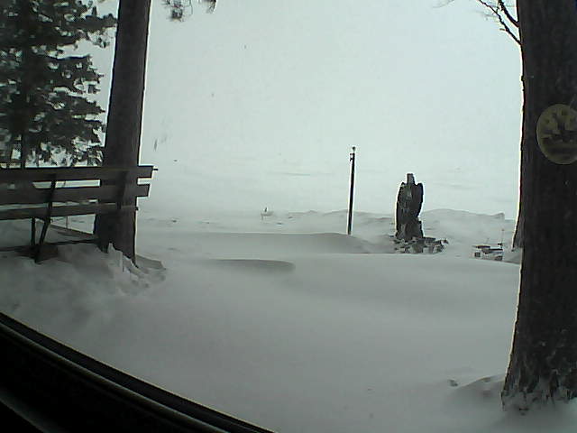 Whiteface Cam Image - Sun, 04/15/2018 5:17pm 