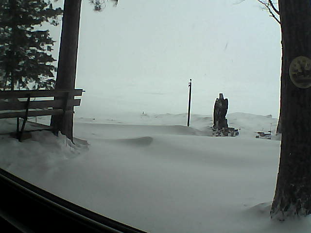 Whiteface Cam Image - Sun, 04/15/2018 5:57pm 