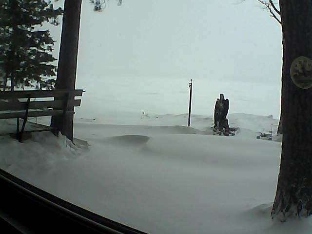 Whiteface Cam Image - Sun, 04/15/2018 6:37pm 