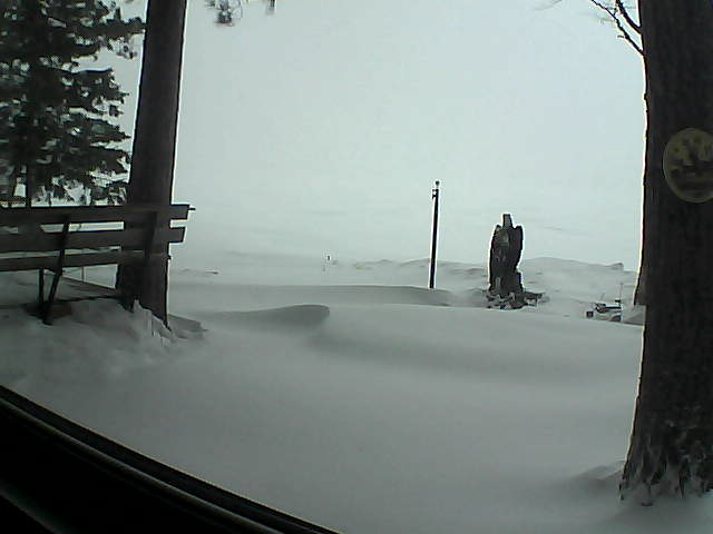 Whiteface Cam Image - Sun, 04/15/2018 7:37pm 