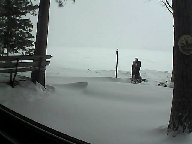 Whiteface Cam Image - Sun, 04/15/2018 7:47pm 