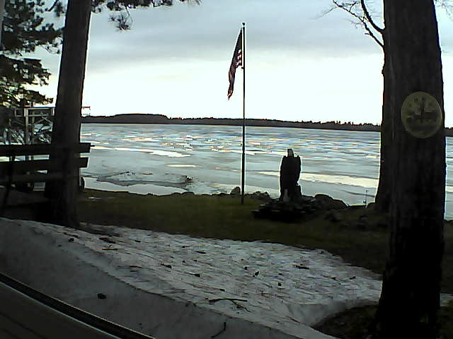 Whiteface Cam Image - Sun, 04/21/2019 7:31pm 